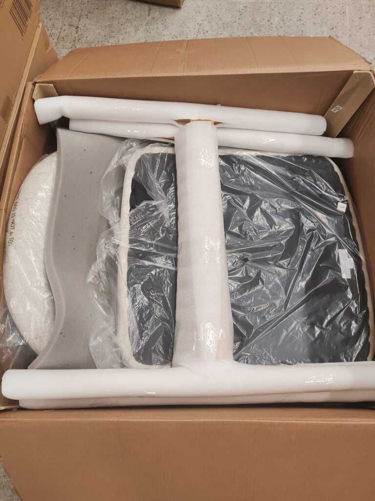 Image 6/7