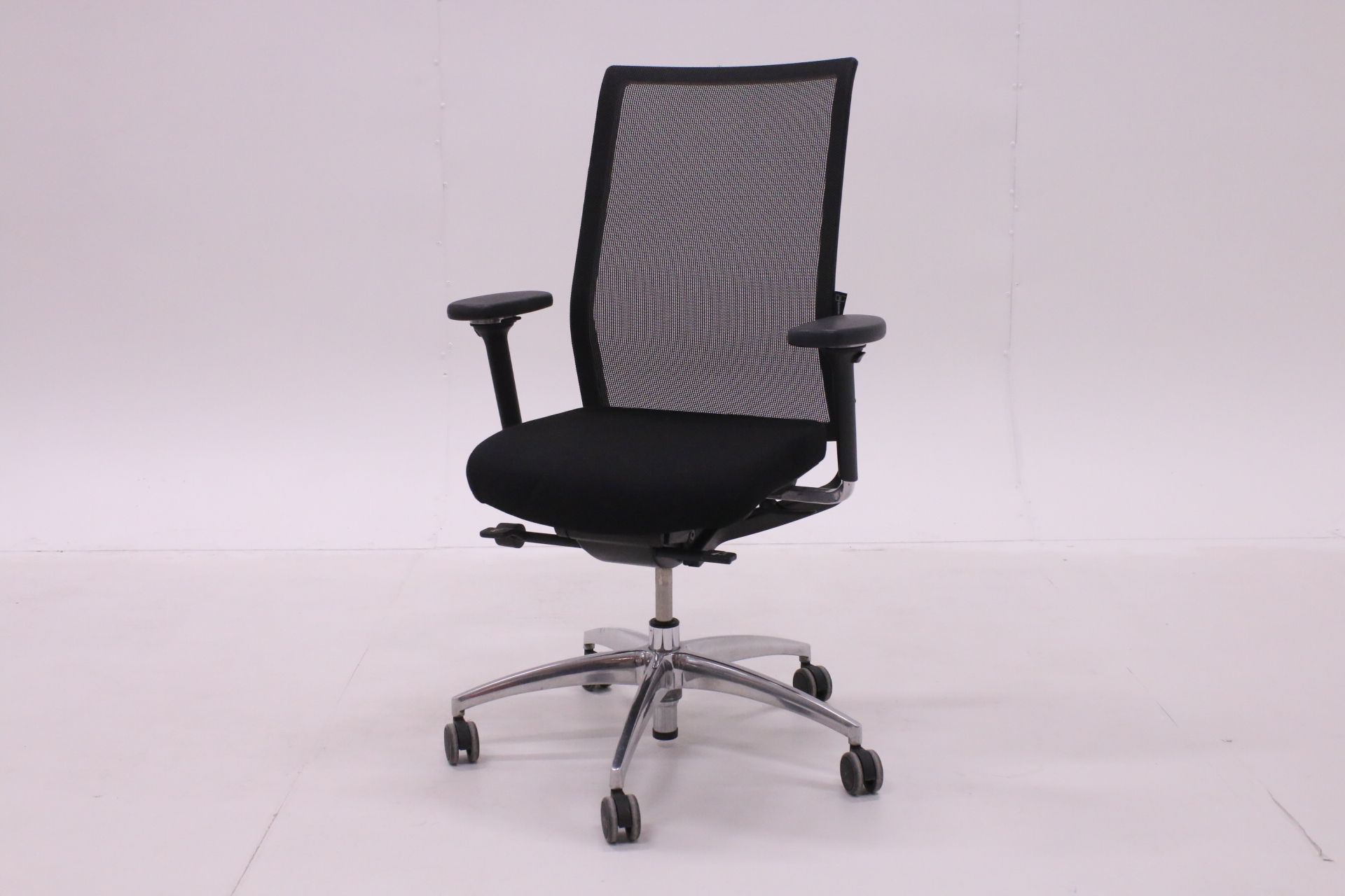 Image 2/7