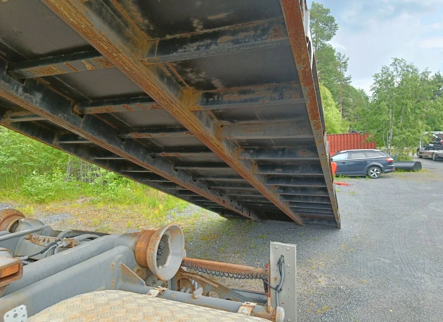 Image 4/9