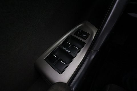 Image 10/28
