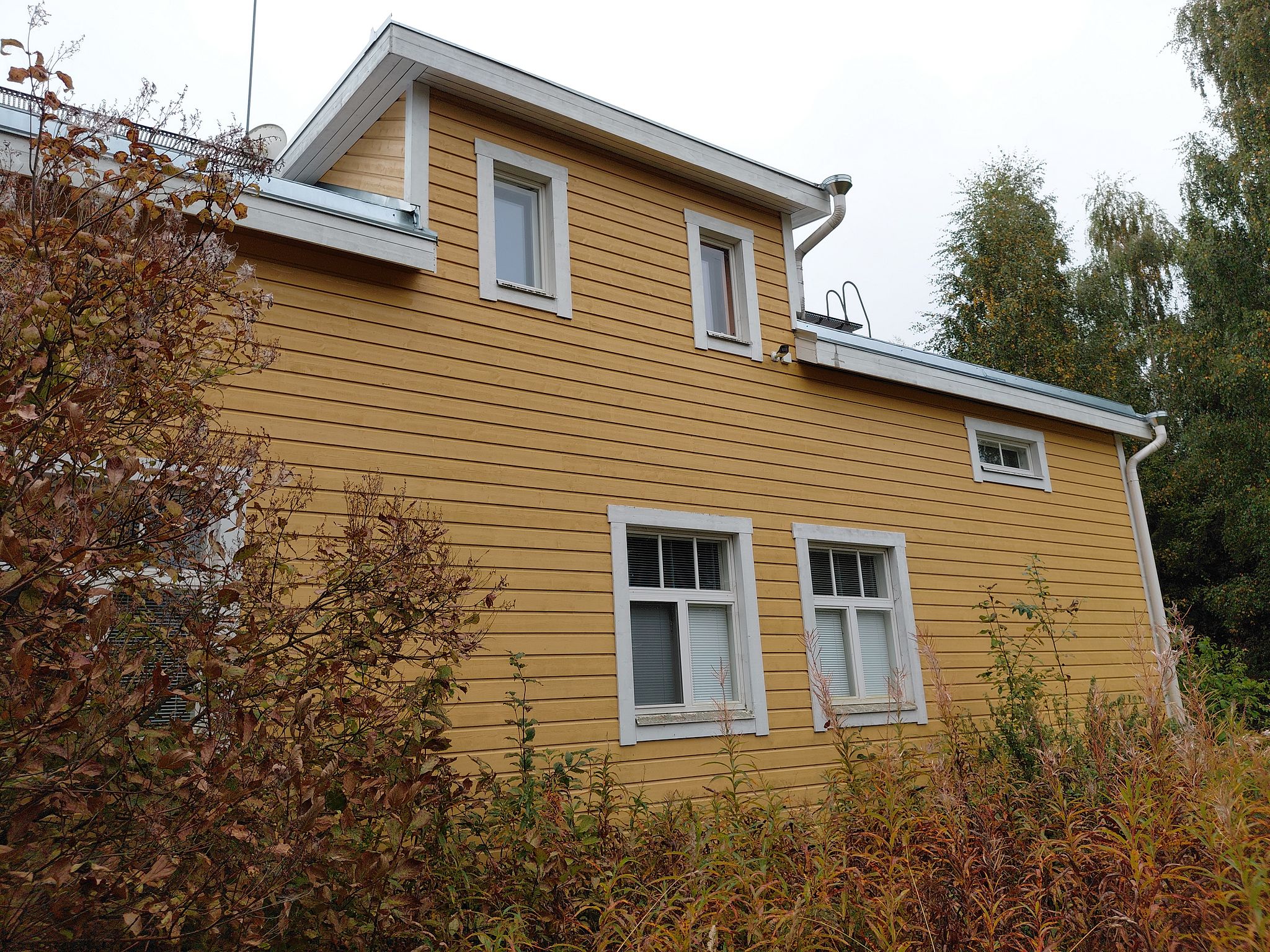 Image 10/131