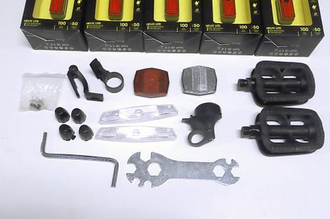 Image 2/16