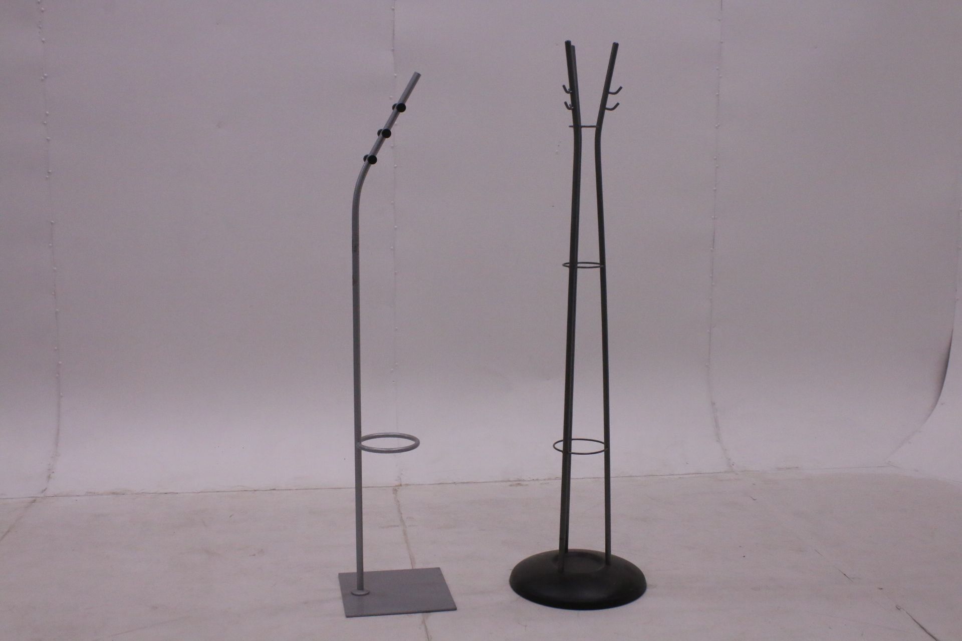 Image 1/9