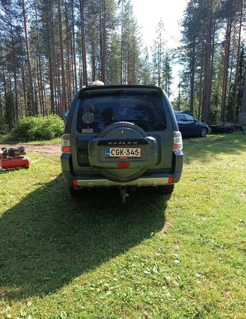 Image 8/16