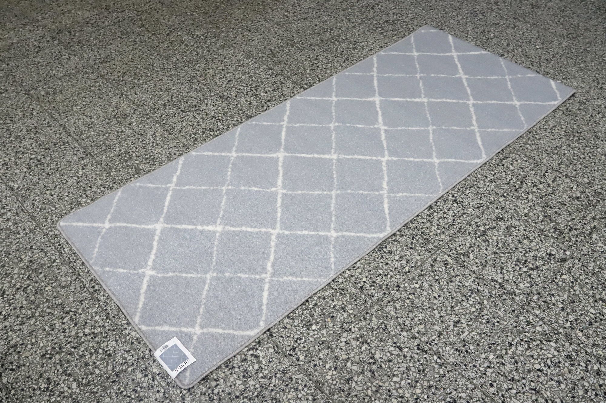 Image 1/8