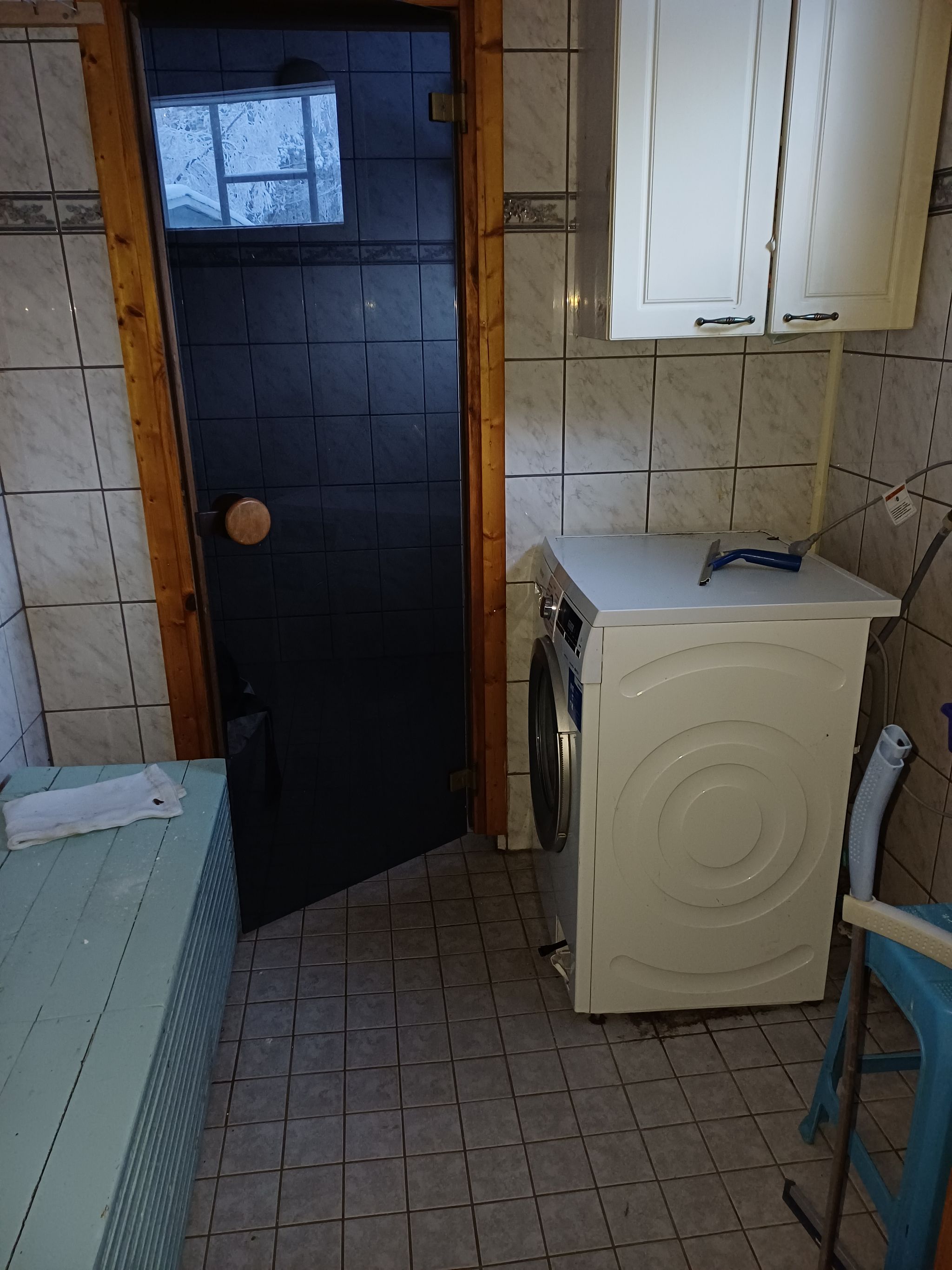 Image 32/43