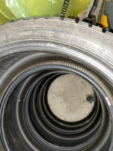 Image 3/5
