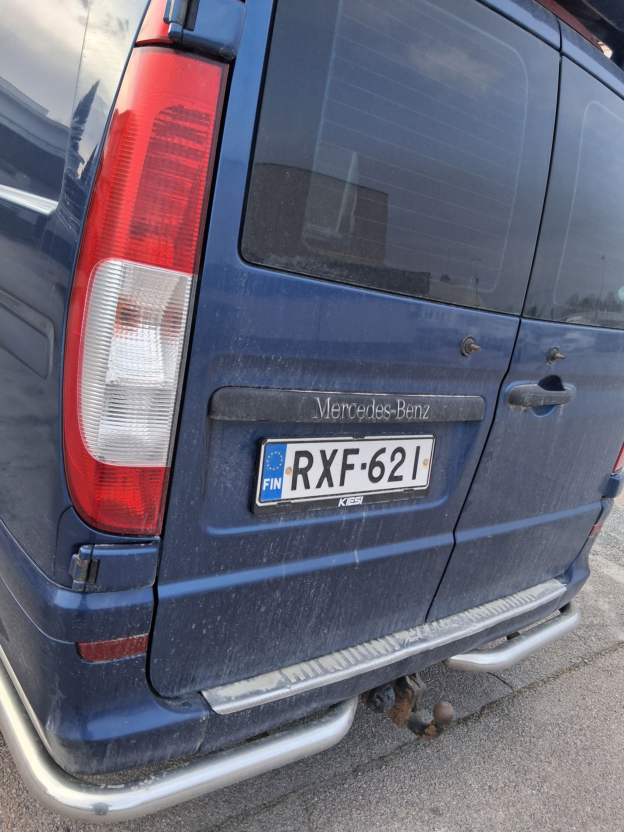 Image 3/41