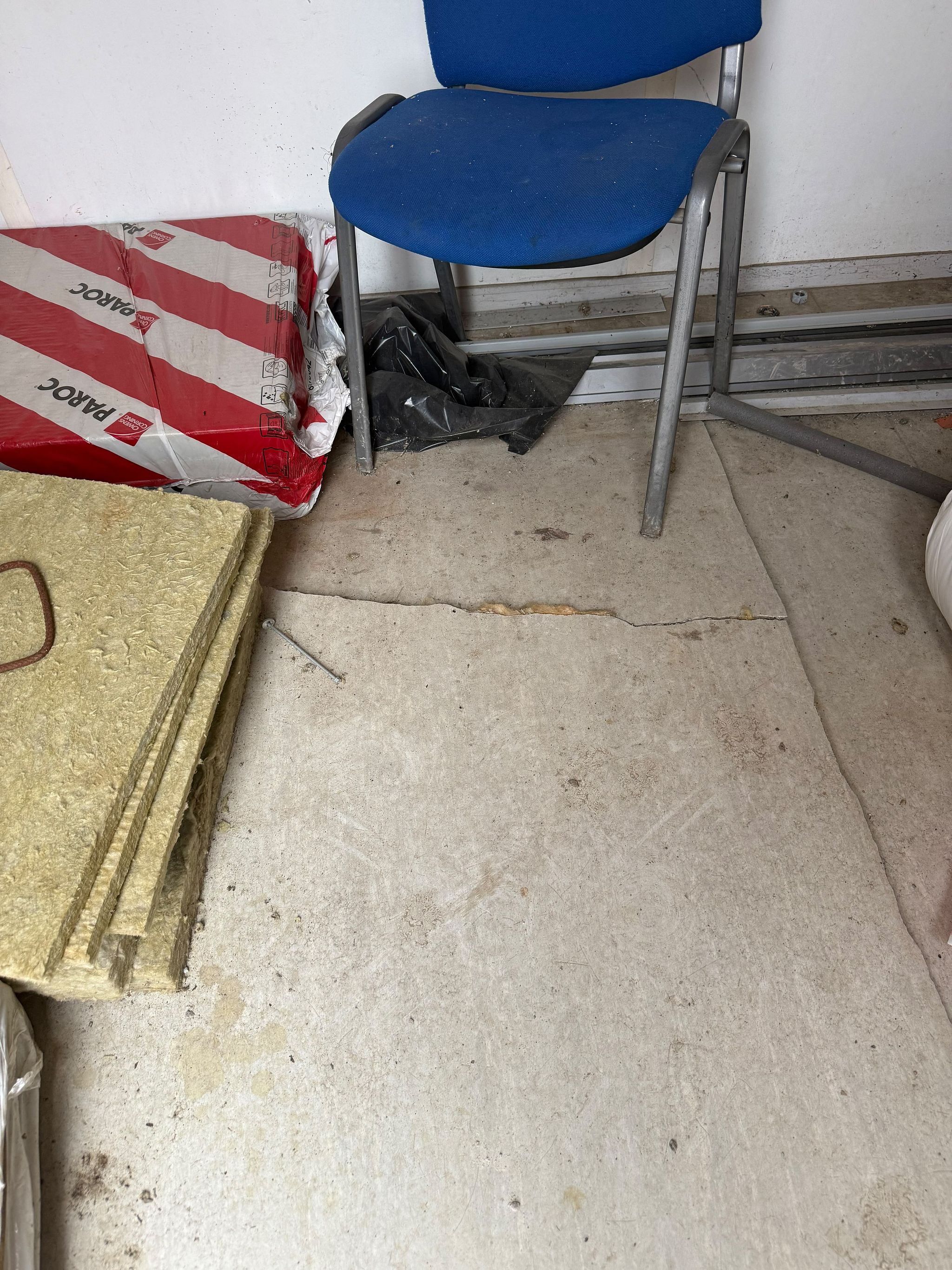 Image 6/7