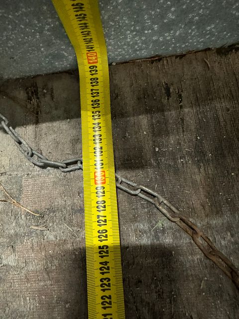 Image 7/9