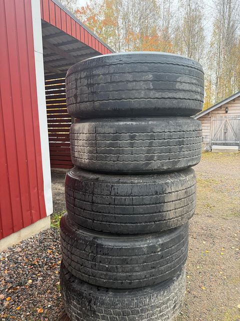 Image 1/2