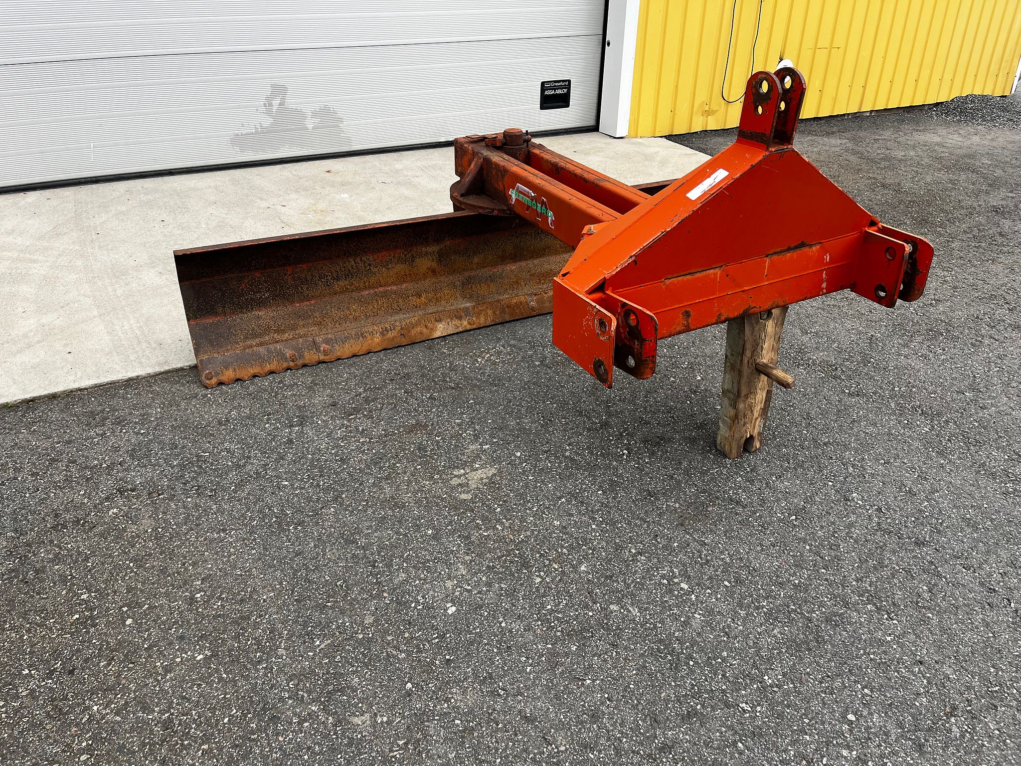 Image 3/7