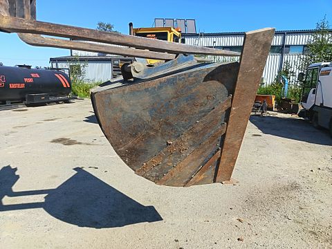 Image 1/5
