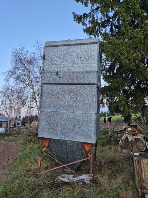 Image 2/2