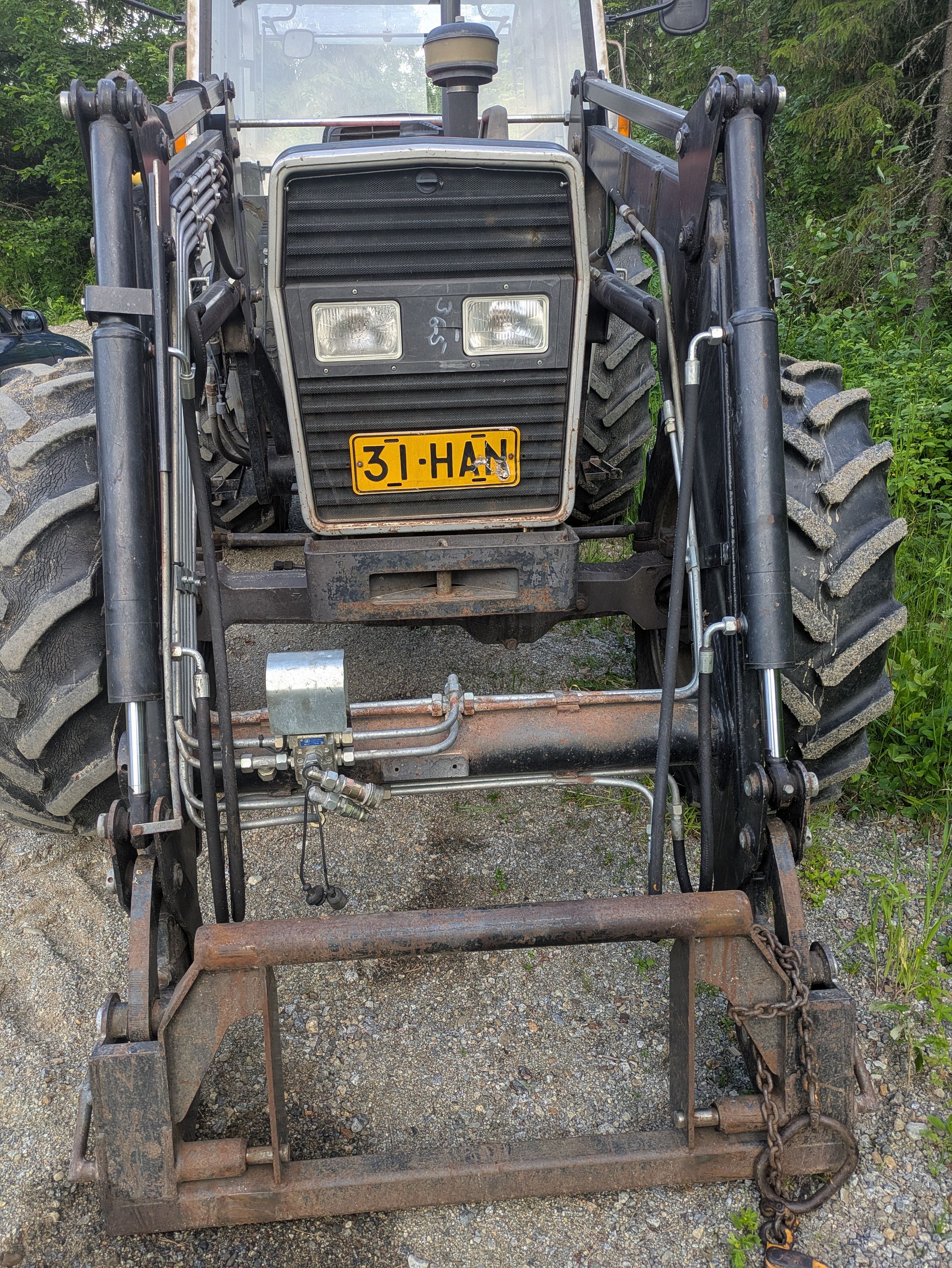 Image 2/17