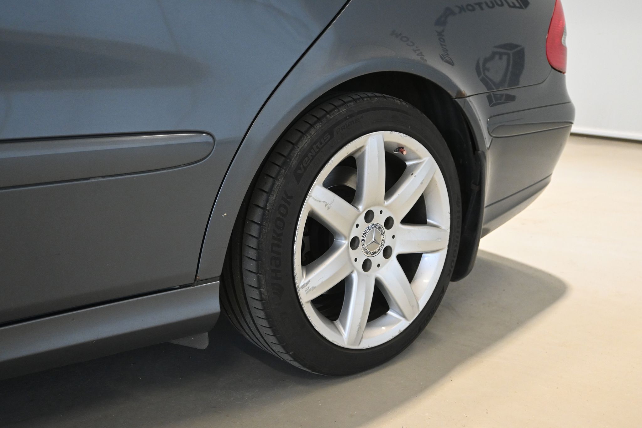 Image 30/54