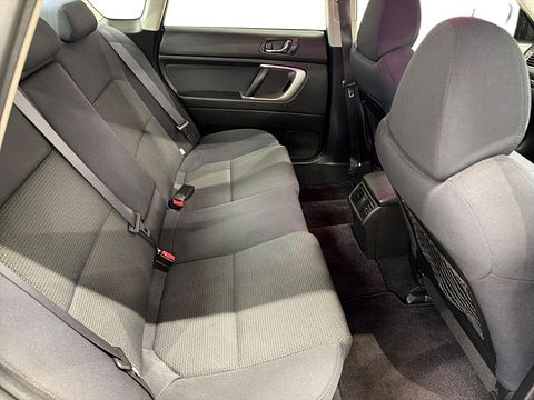 Image 8/15