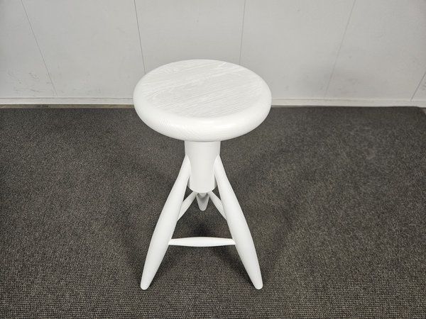 Image 3/15