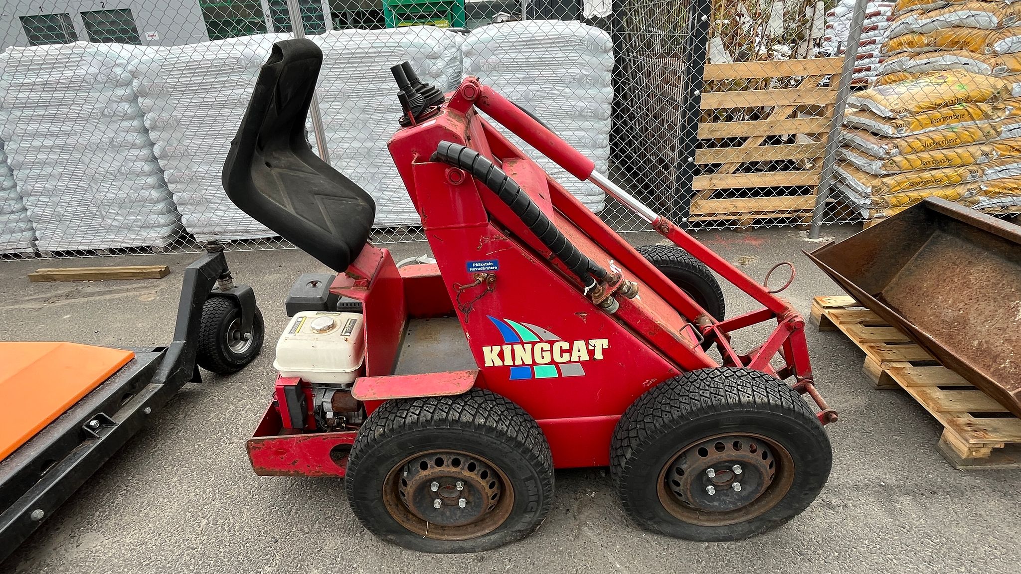 Kingcat KC500, Kempele | Huutokaupat.com