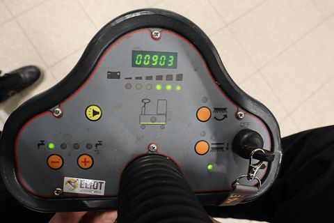 Image 6/6
