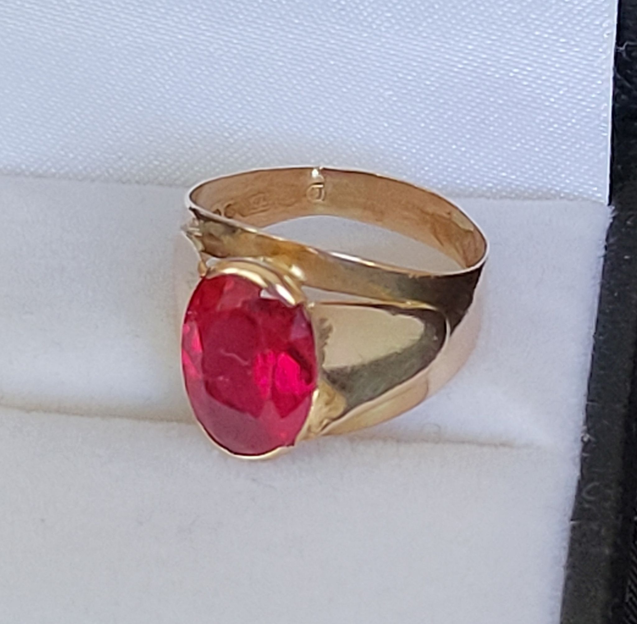 Image 7/9