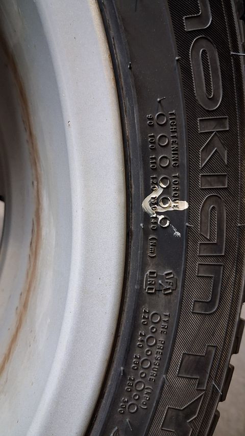 Image 14/18