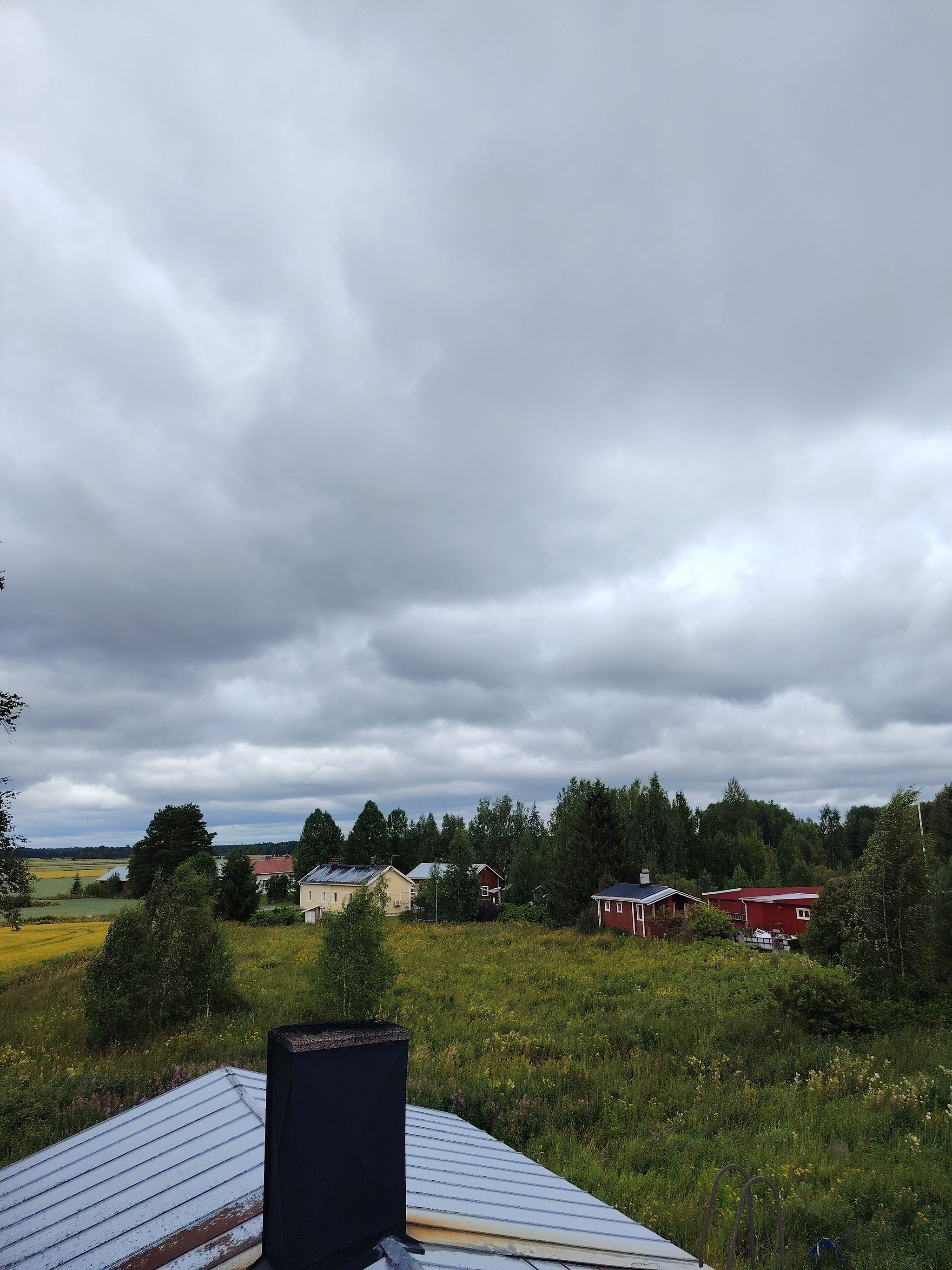 Image 12/61