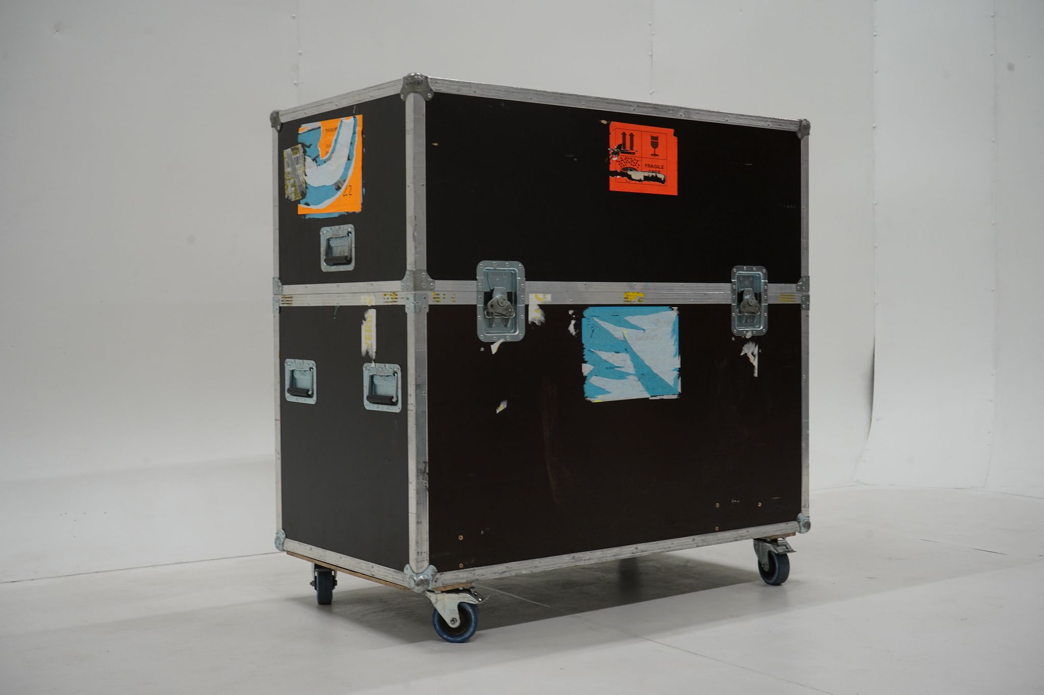 Image 1/10
