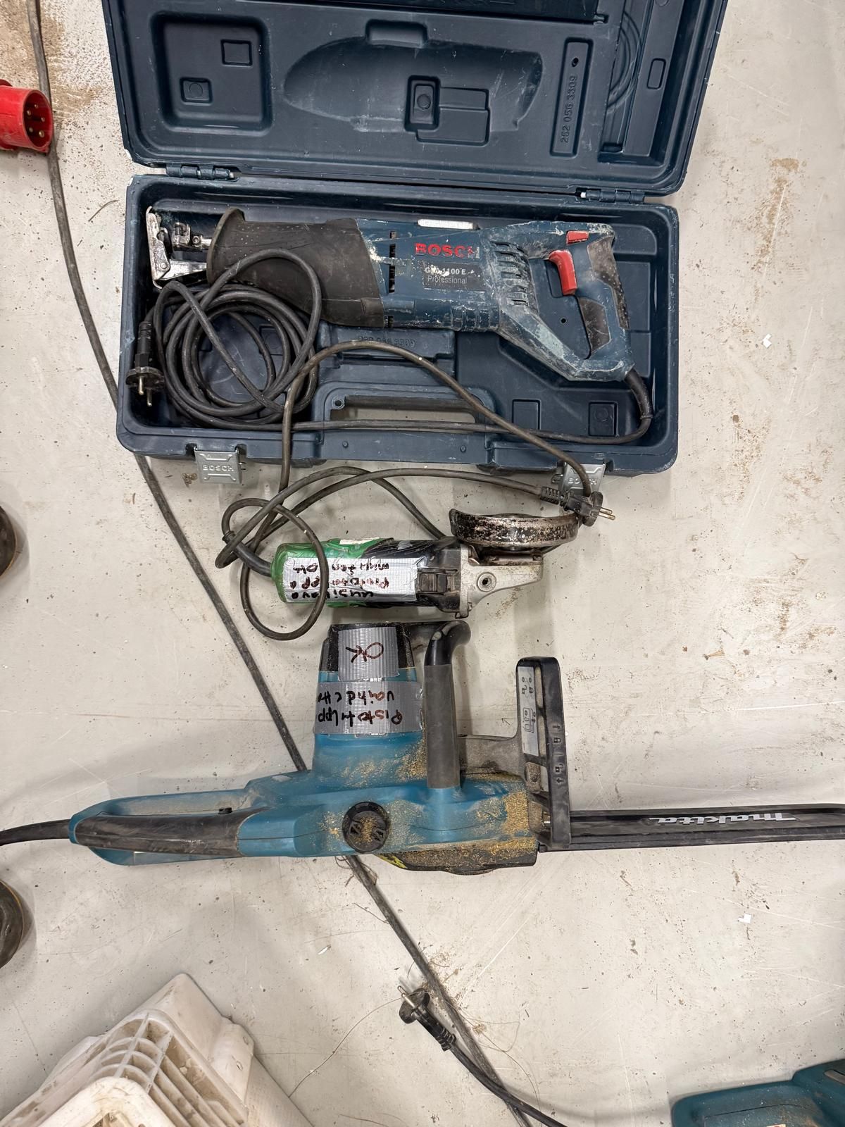 Image 1/4
