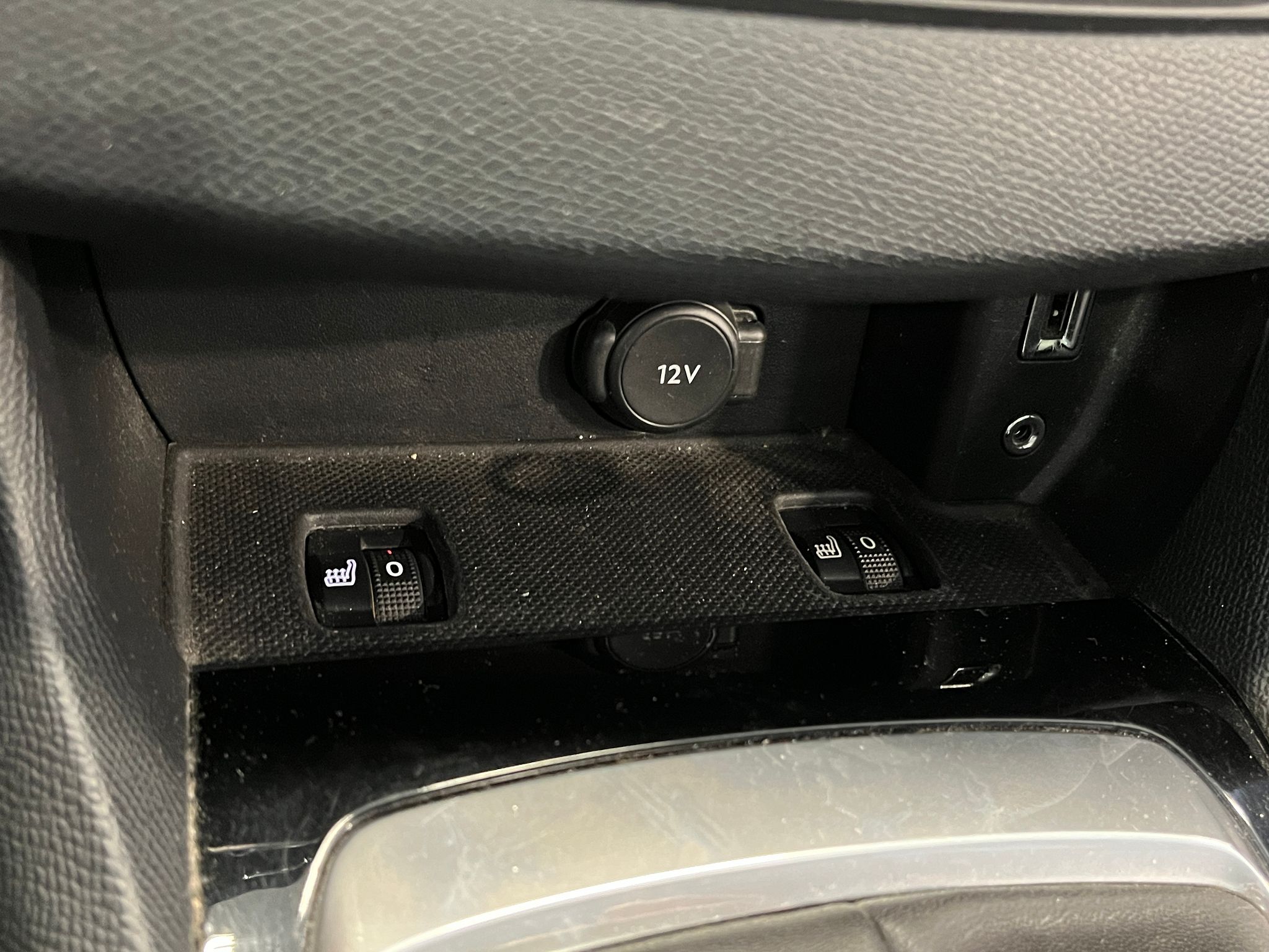 Image 30/47