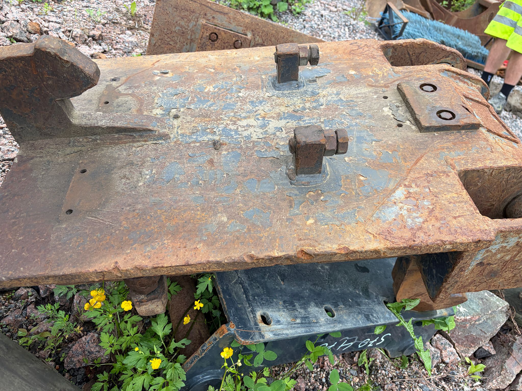 Image 3/3