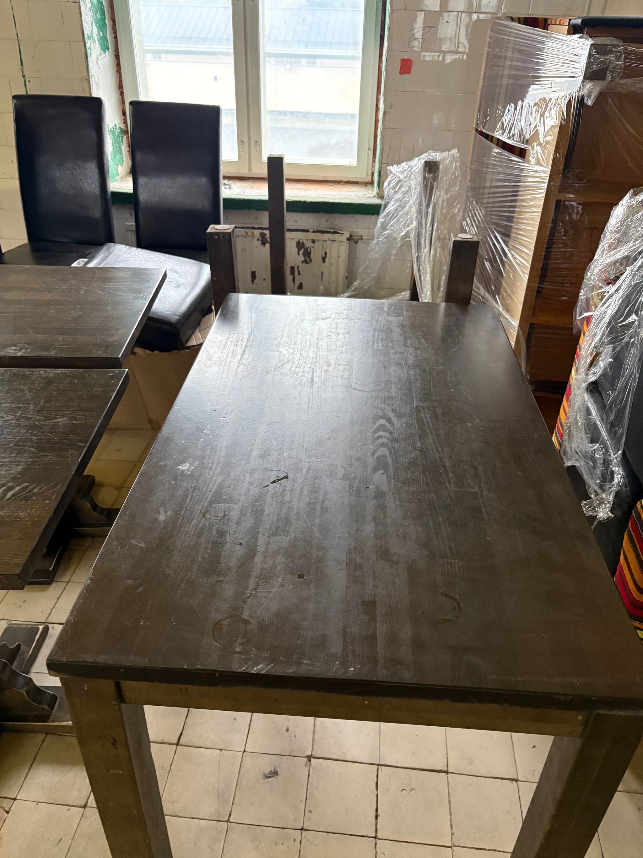Image 6/15