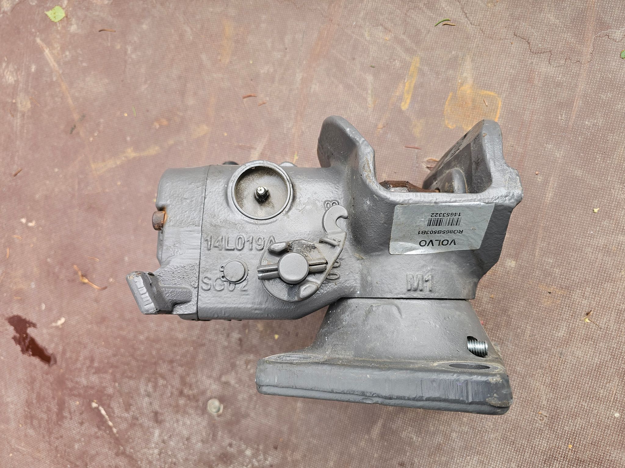 Image 2/7