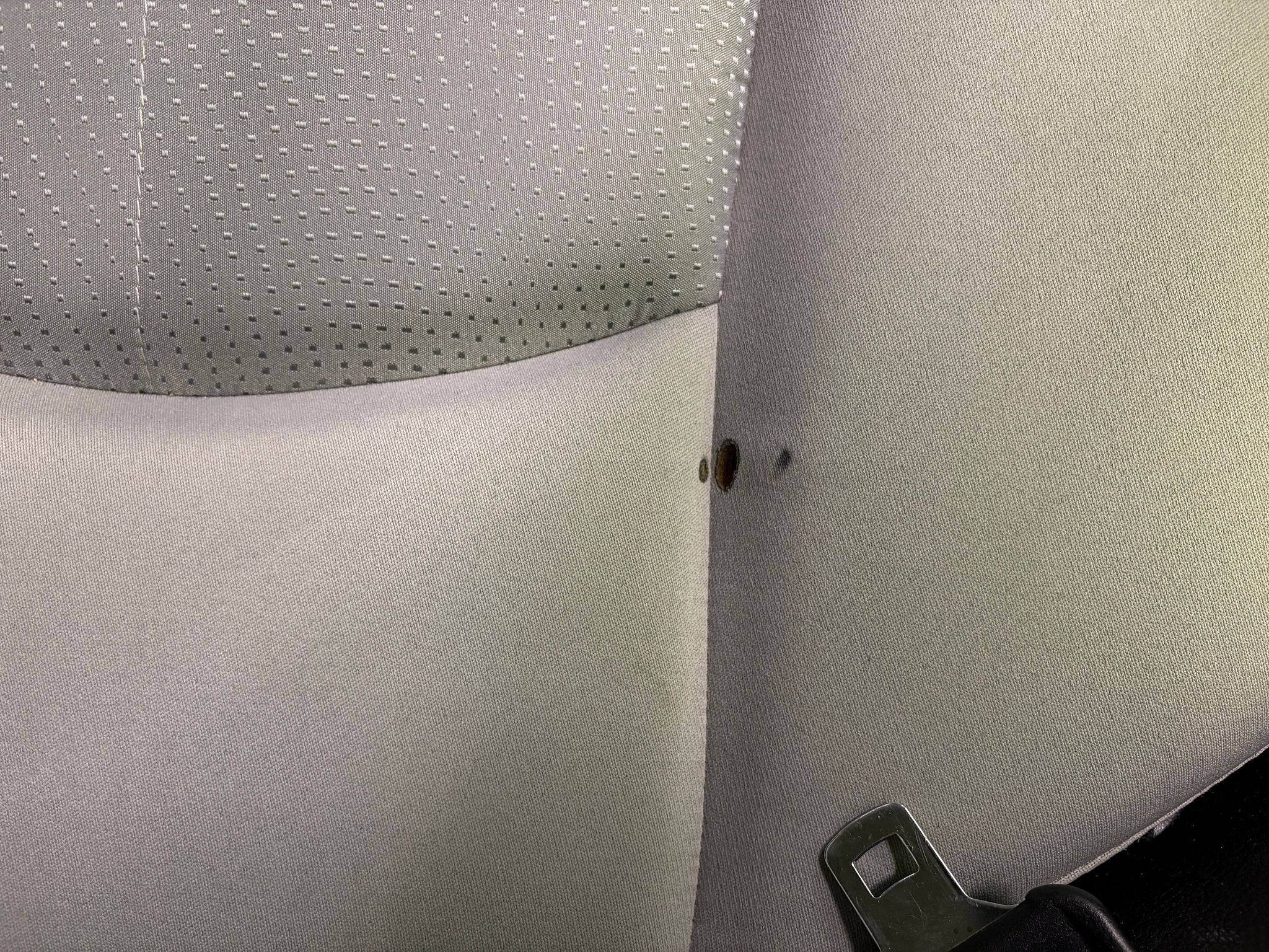 Image 33/40