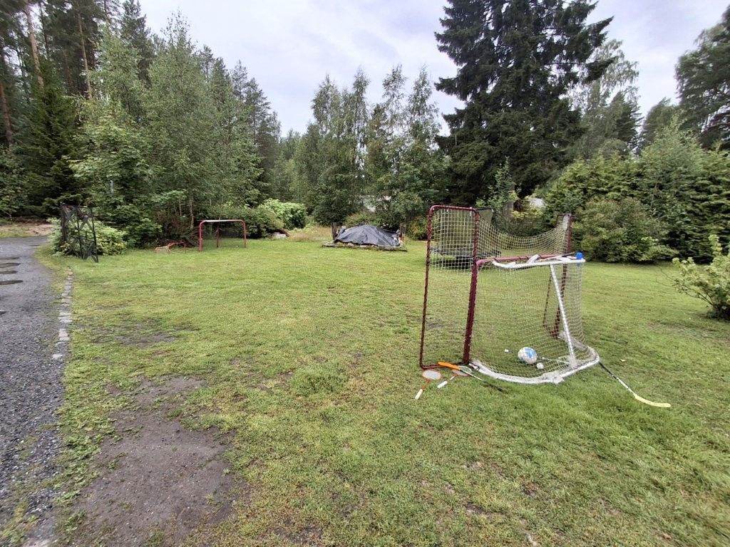 Image 63/65