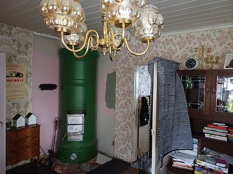 Image 7/12