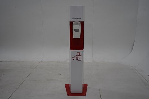 Image 2/8