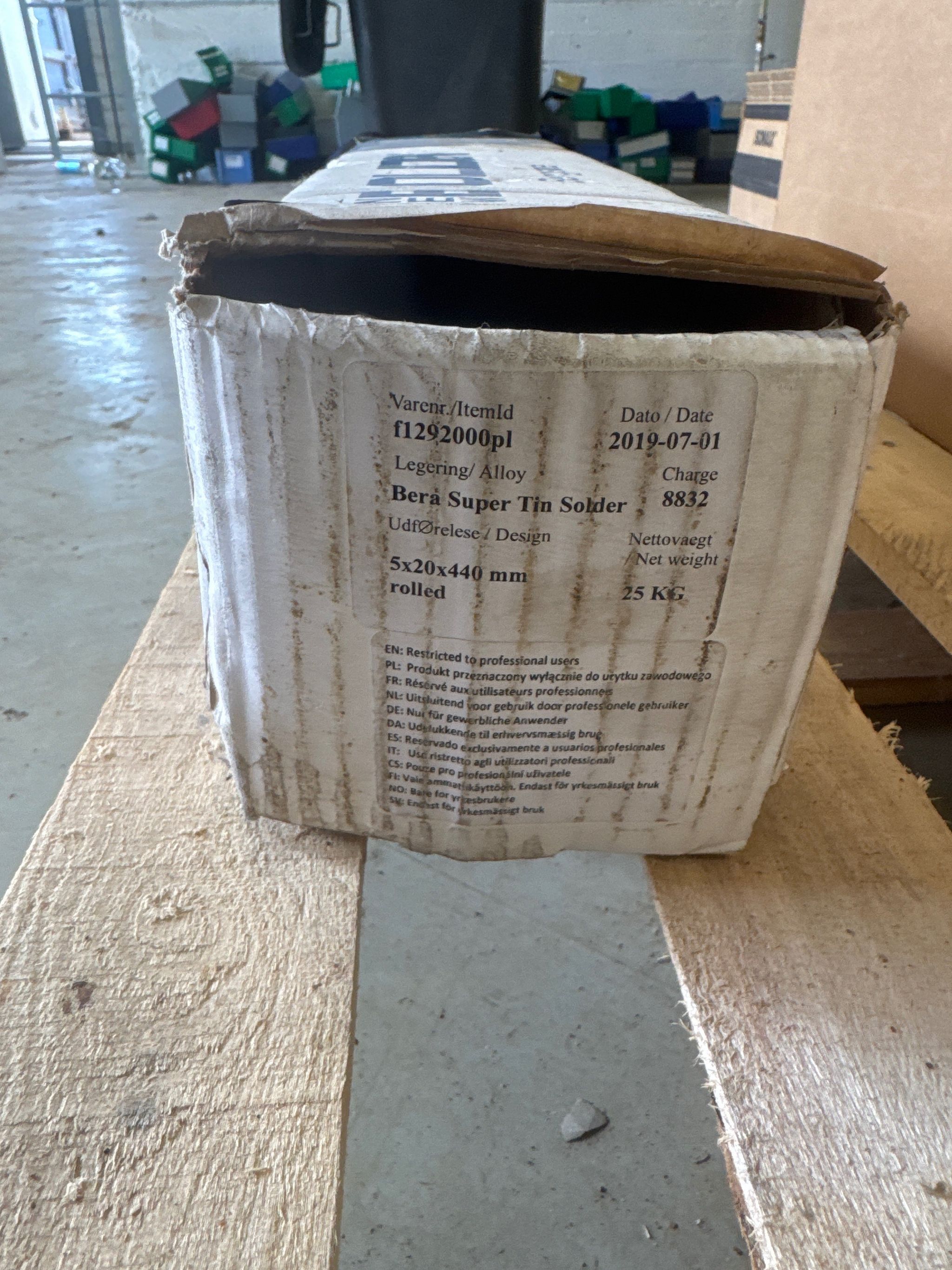 Image 4/18