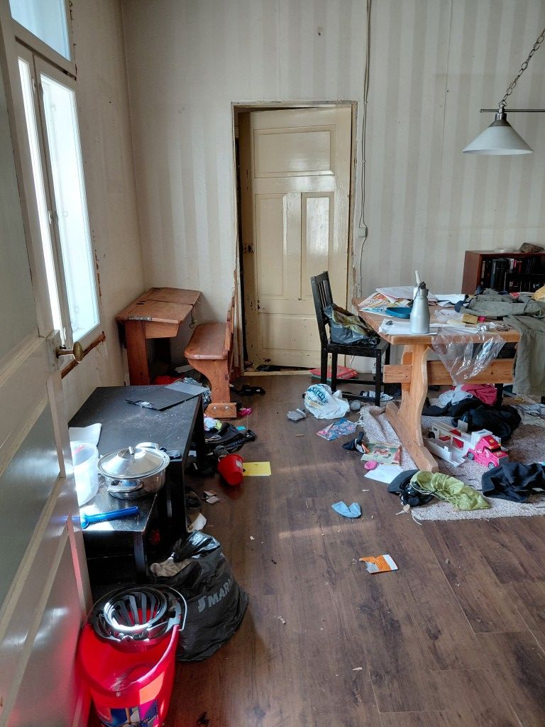 Image 11/36
