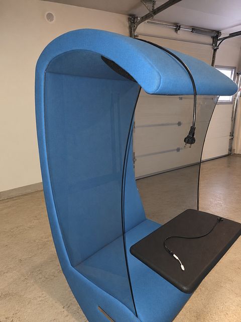 Image 3/7