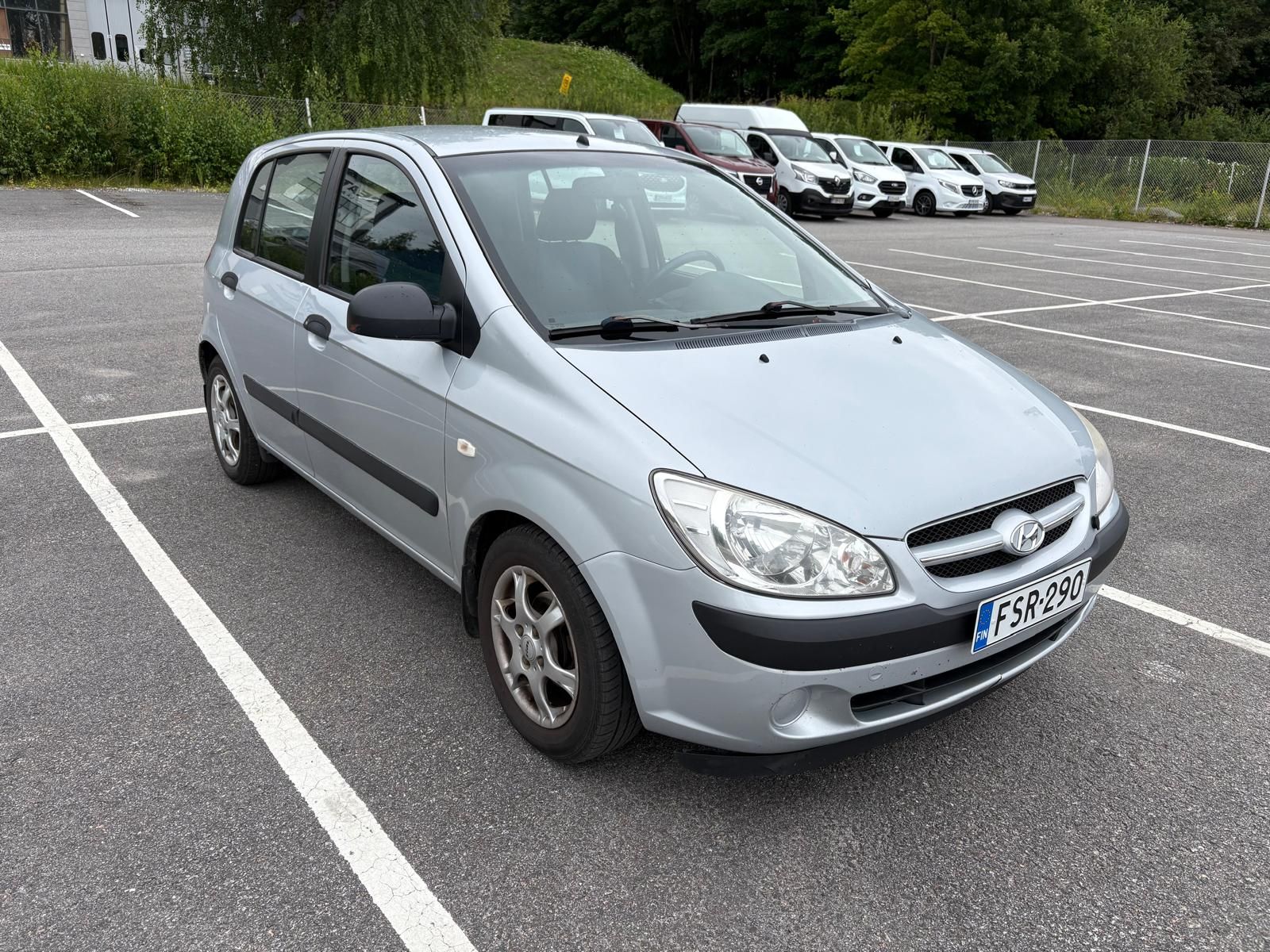 Image 1/18