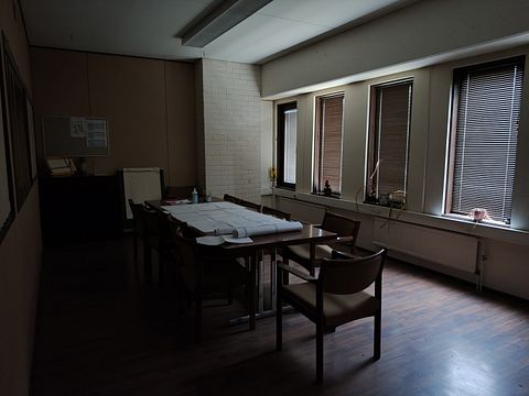 Image 8/78