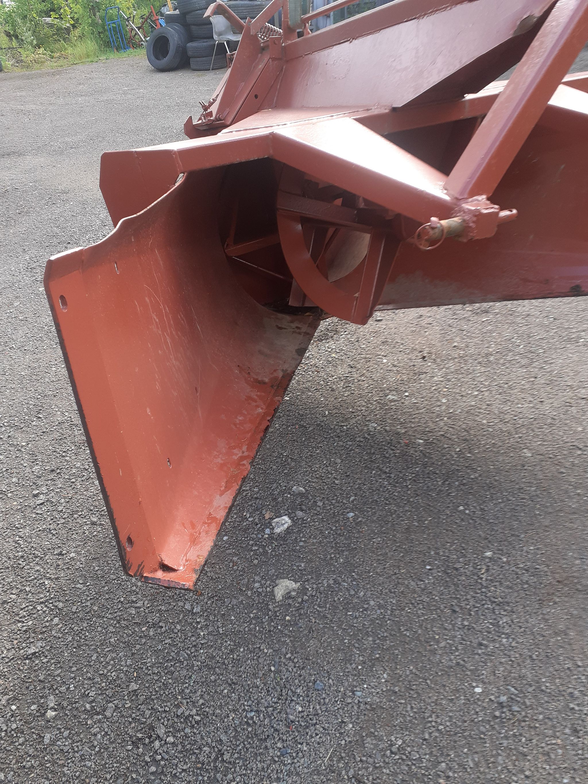 Image 4/11
