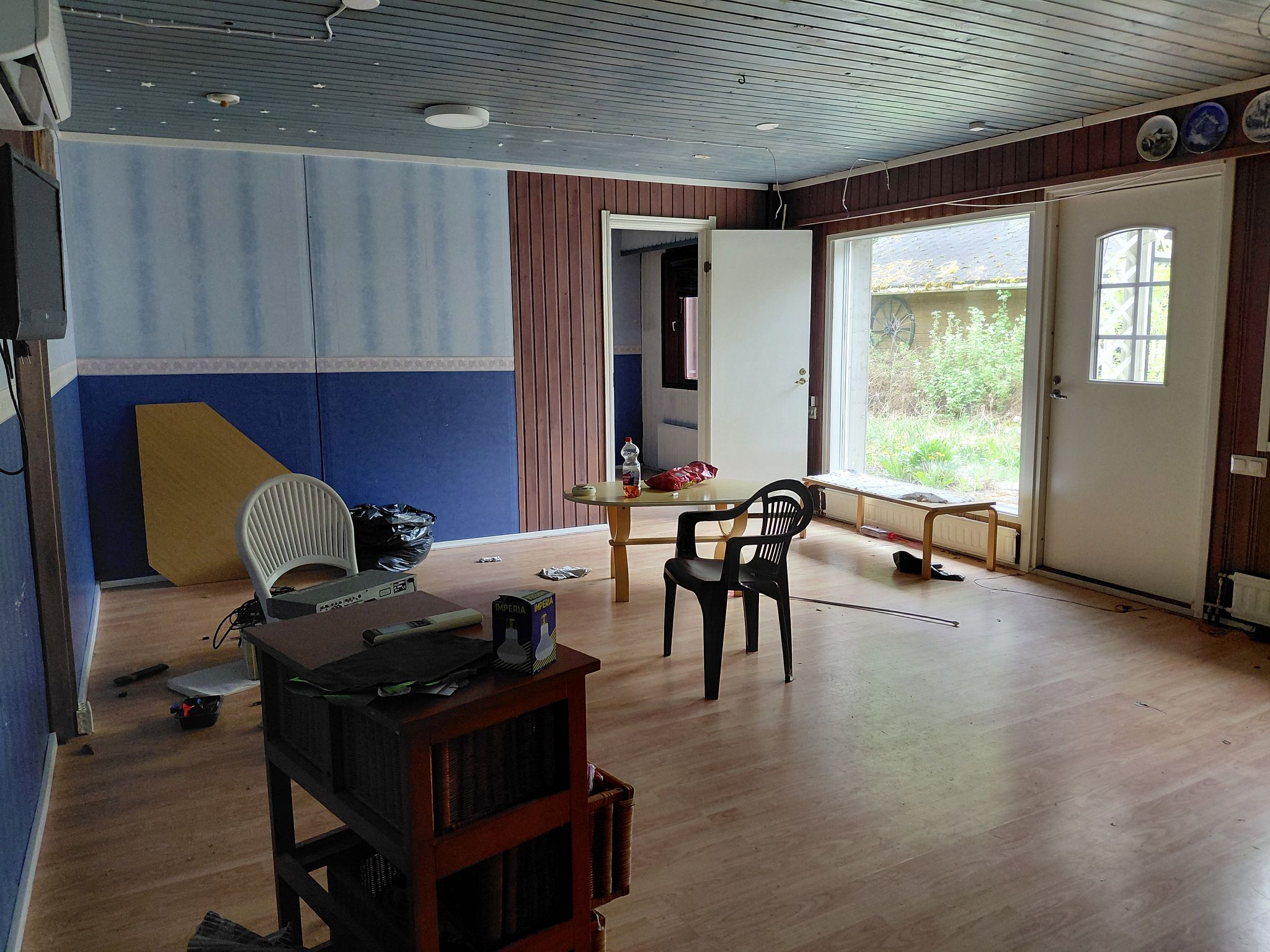 Image 33/40