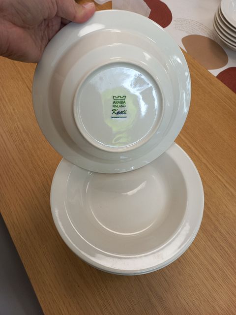 Image 3/3