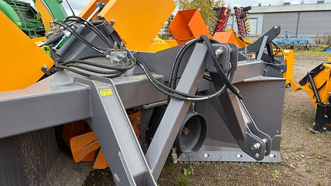 Image 4/9