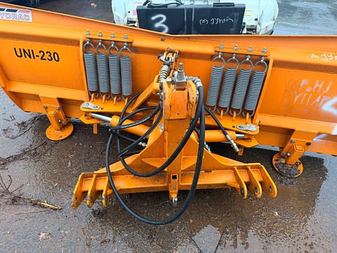 Image 4/7