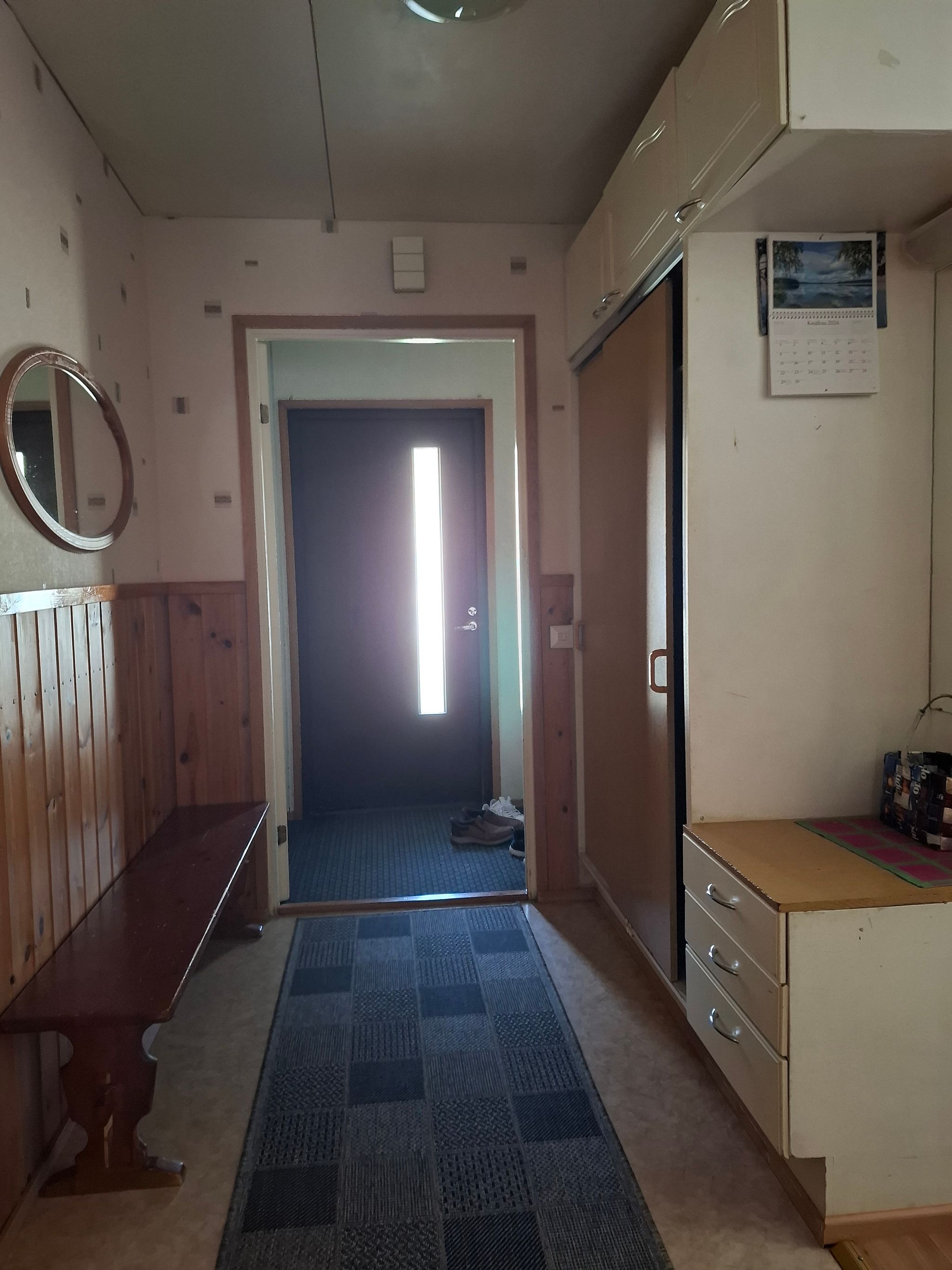 Image 8/33