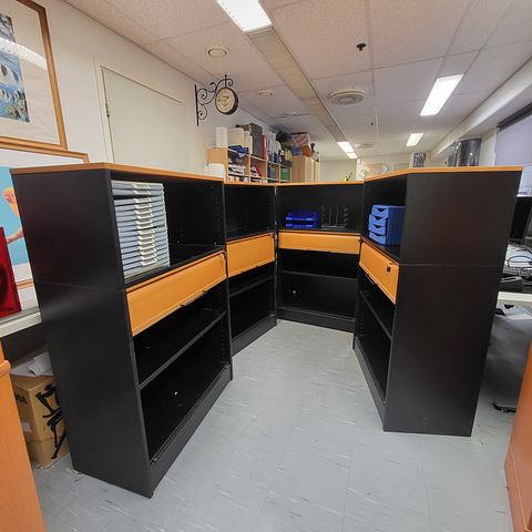 Image 1/4