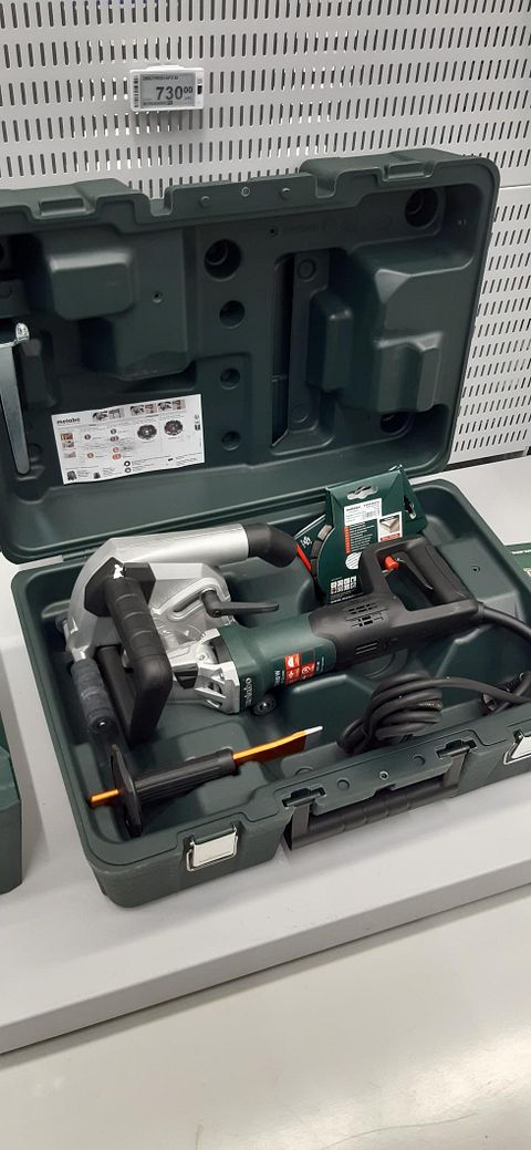 Image 1/2